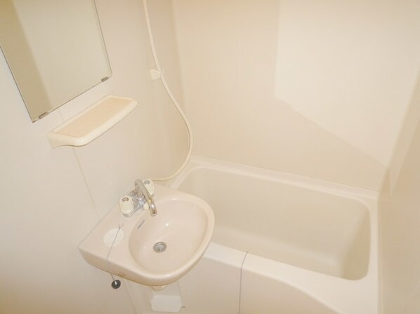 レオパレスラビドールIの物件内観写真